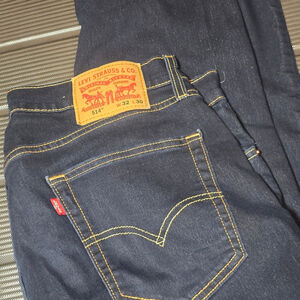 Levi's 514 Men's Dark Blue Slim Straight Jeans